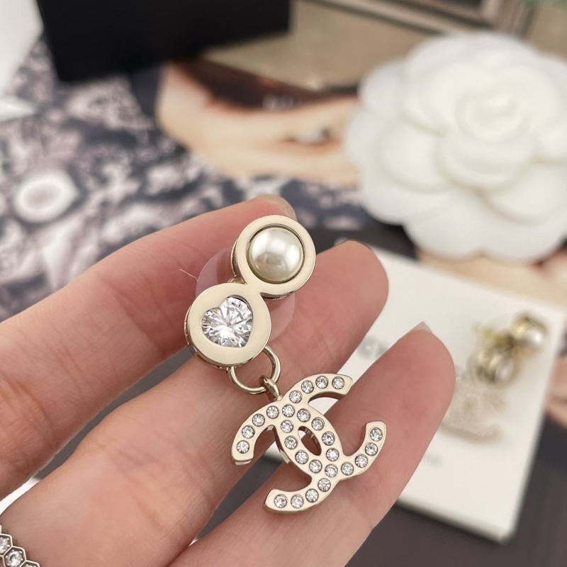 Ch**el earrings